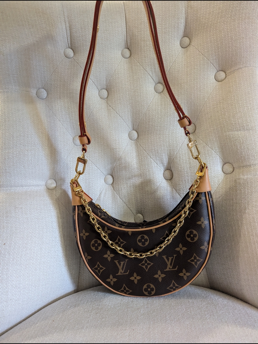 Louis Vuitton Monogram Loop Bag - Picture 7 of 17